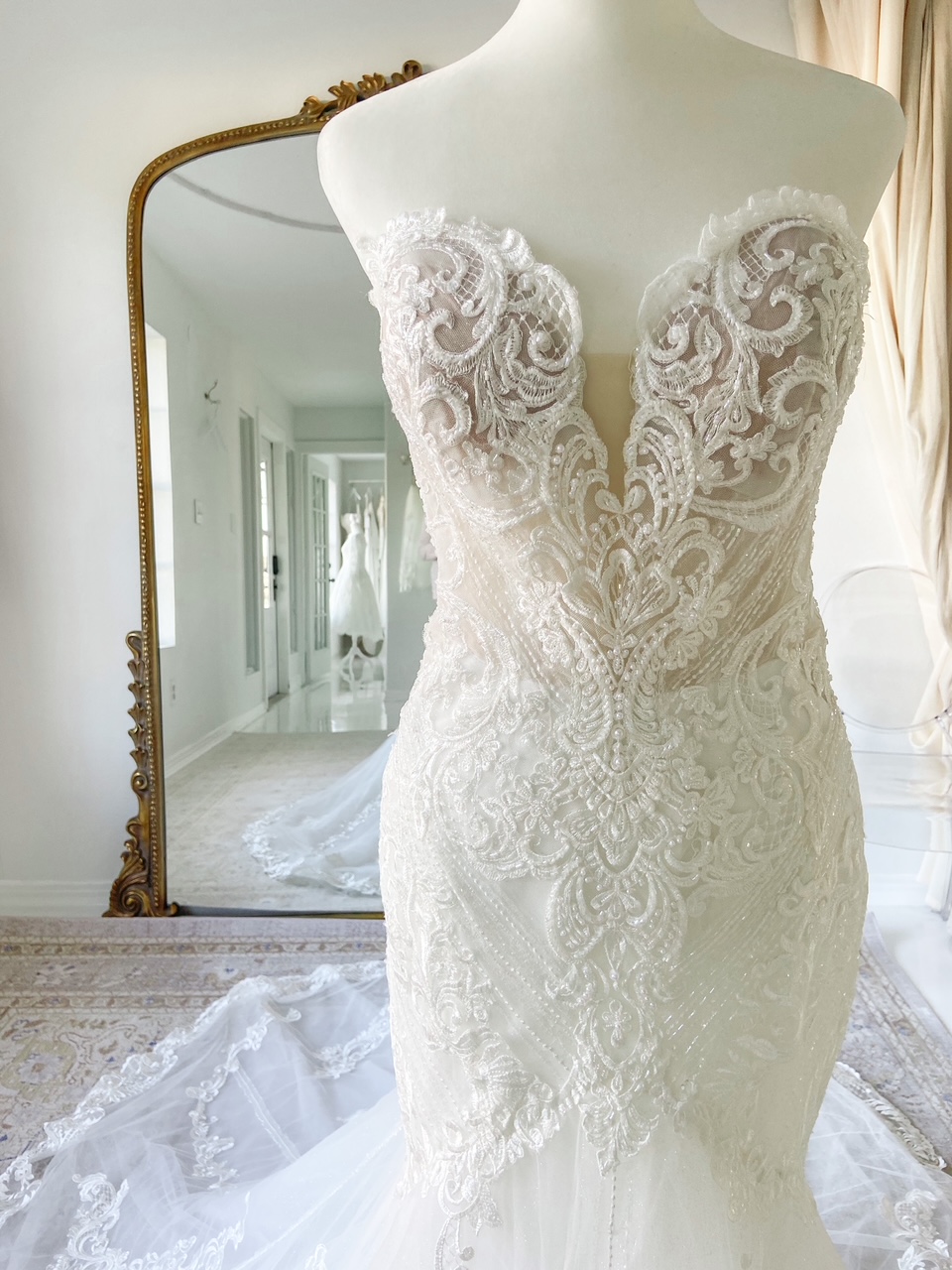 detailed lace wedding dress